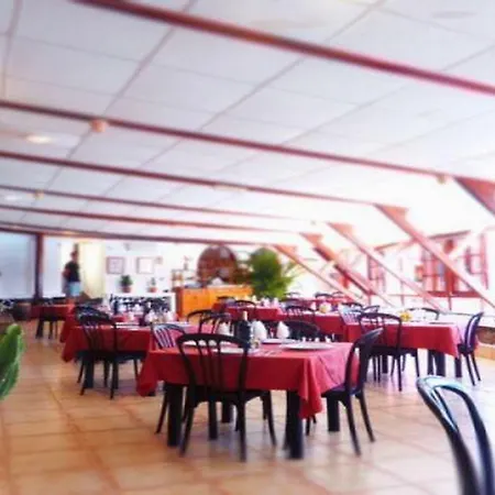 Castillo Club35610 아파트 *